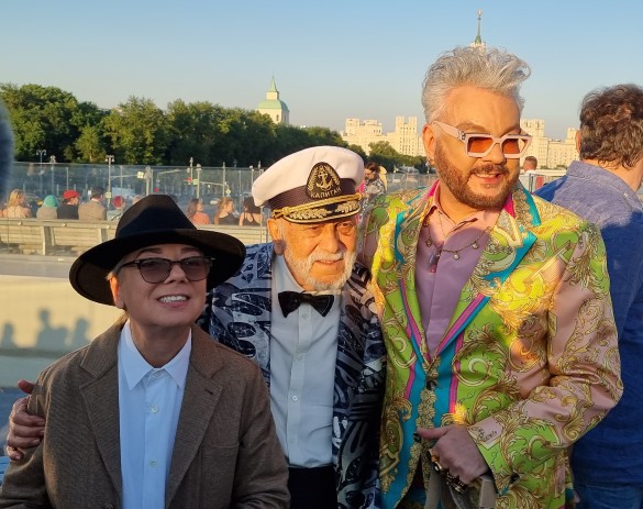 С Бедросом и Филиппом Киркоровыми. Фото: Дни.ру