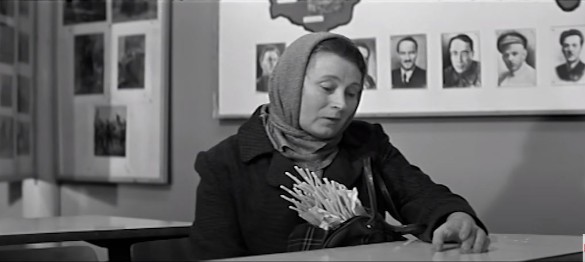 Кадр из фильма "Доживем до понедельника". Фото: Youtube / @gorkyfilmstudio