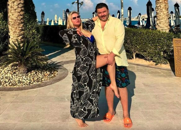 Анна Семенович и Денис Шреер. Фото: соцсети