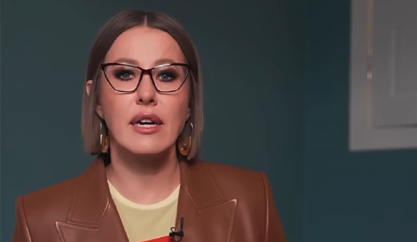 Ксения Собчак. Кадр: YouTube-канал "Осторожно Собчак"