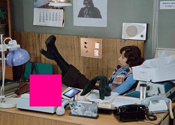 Фото: скриншот "Служебный роман"