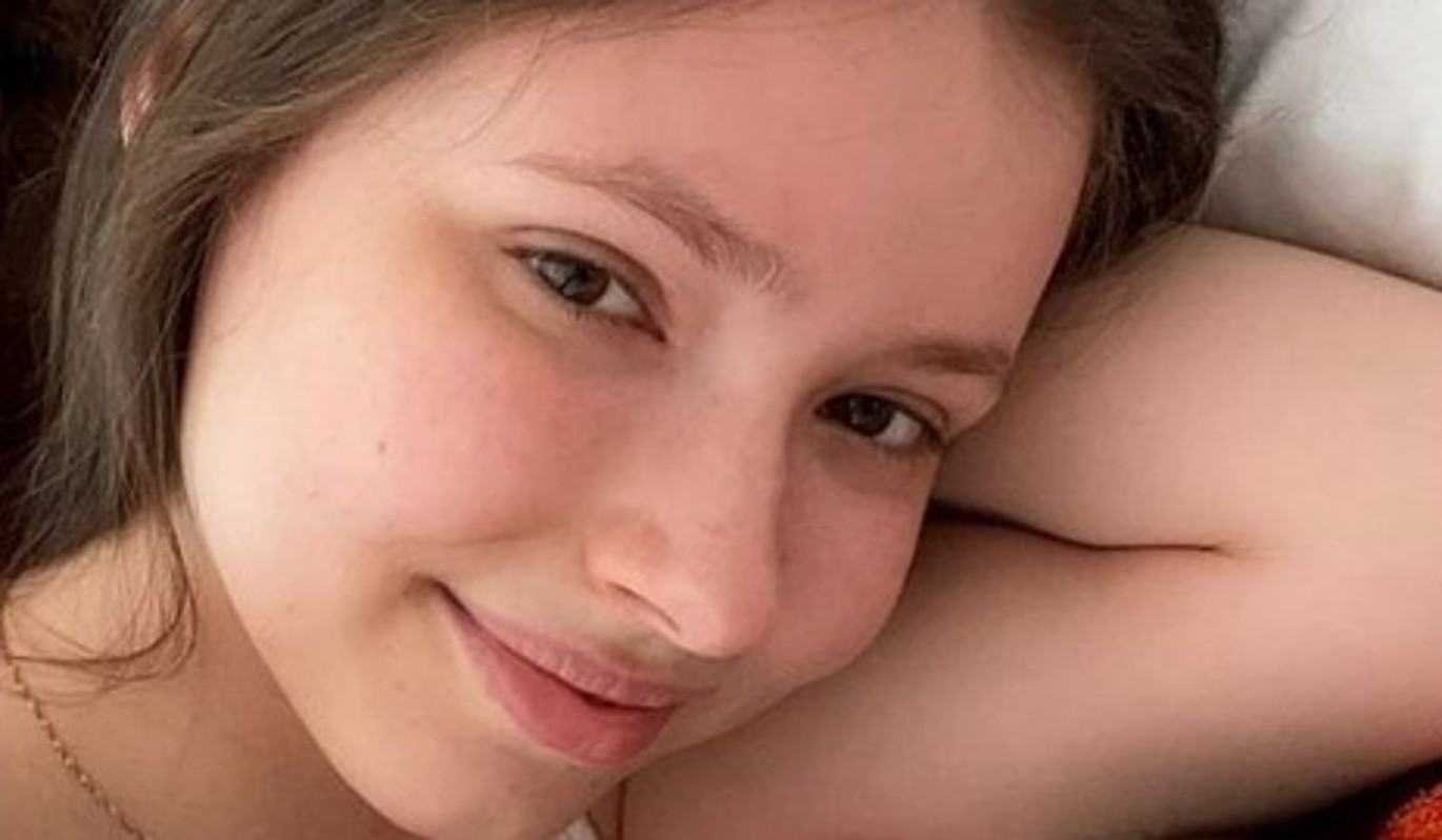 Психолог прокомментировал совместные роды беременной актрисы из "Ворониных"