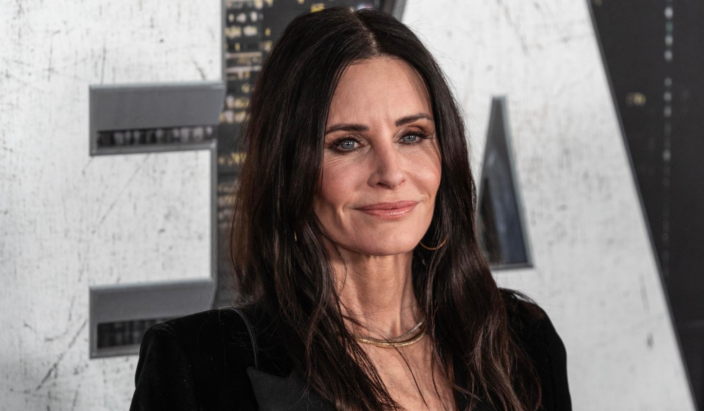 Предательство и восемь выкидышей: личная драма звезды сериала "Друзья"