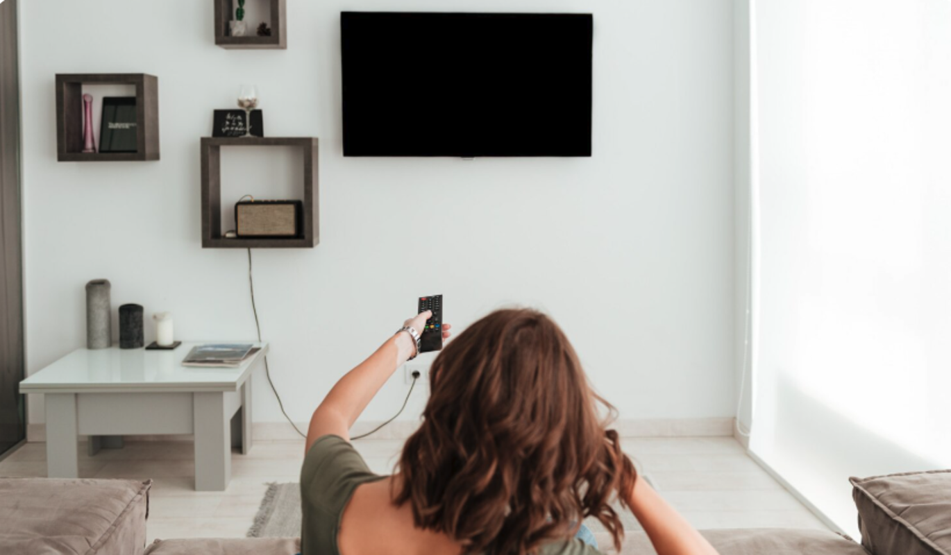 Краш с экрана: 5 новых сериалов с мужскими персонажами, в которых легко влюбиться