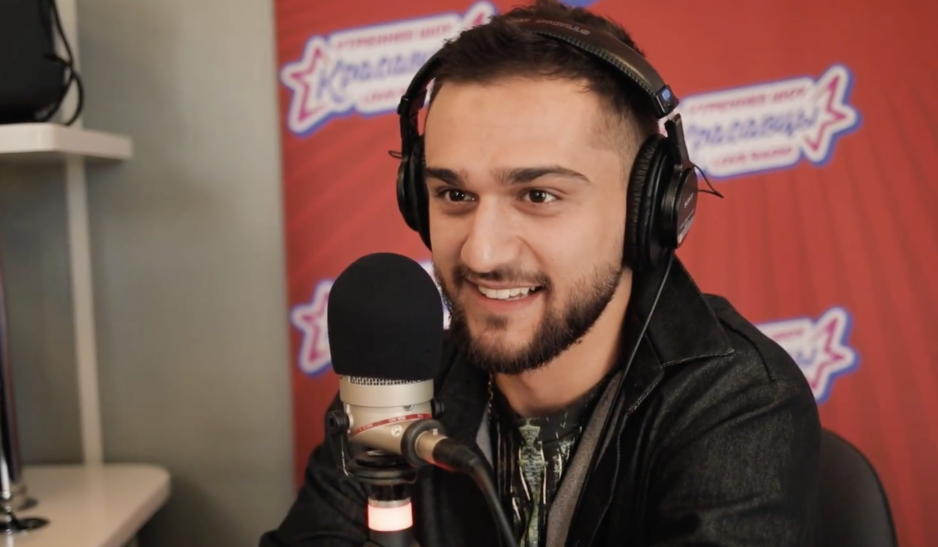 "Все, перестану писать музыку, стану поваром": JONY – о силе музыки, "Мажоре" и своей сентиментальности