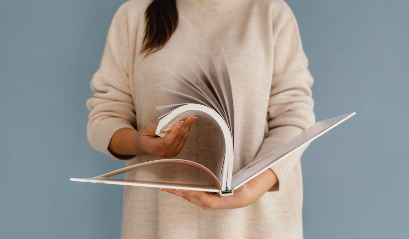 Новые правила, штрафы и выплаты: какие изменения ждут россиян с ноября 2025 года