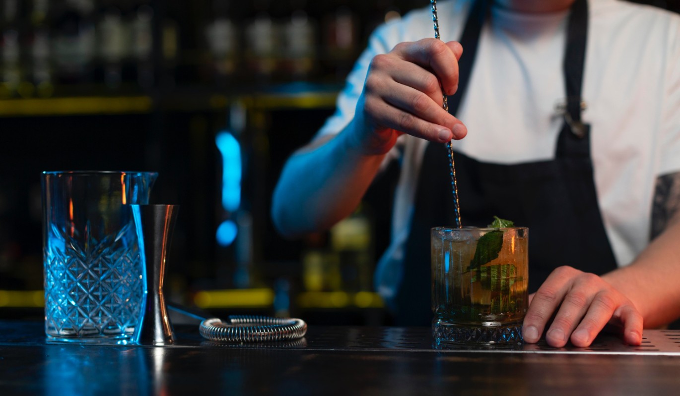 Диетологи разрешили пить пиво? Разбираем вирусный миф, в который все поверили