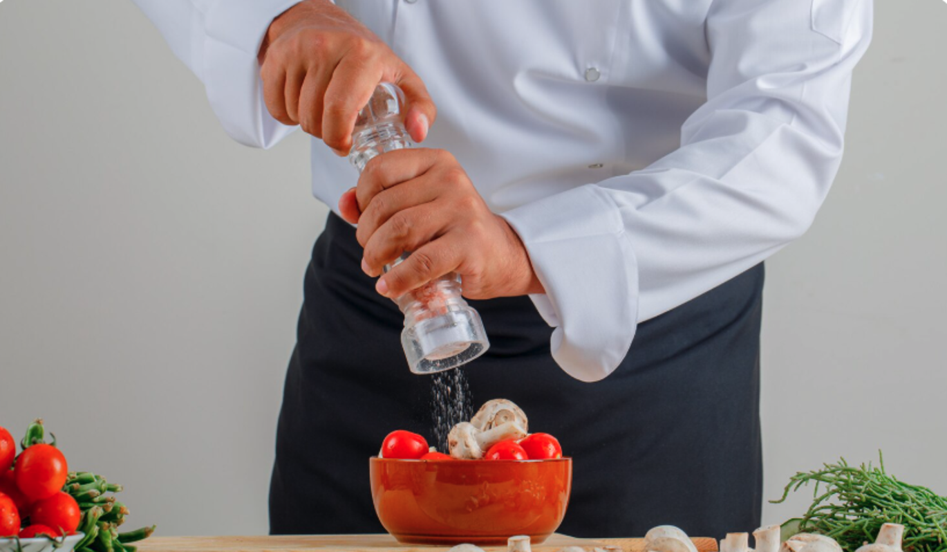 Замена соли на калийсодержащую уменьшает риск инфаркта и инсульта – исследование 