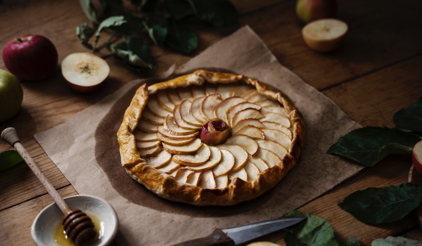 Стол, который принесет удачу: чем угостить Огненную Лошадь в 2026 году