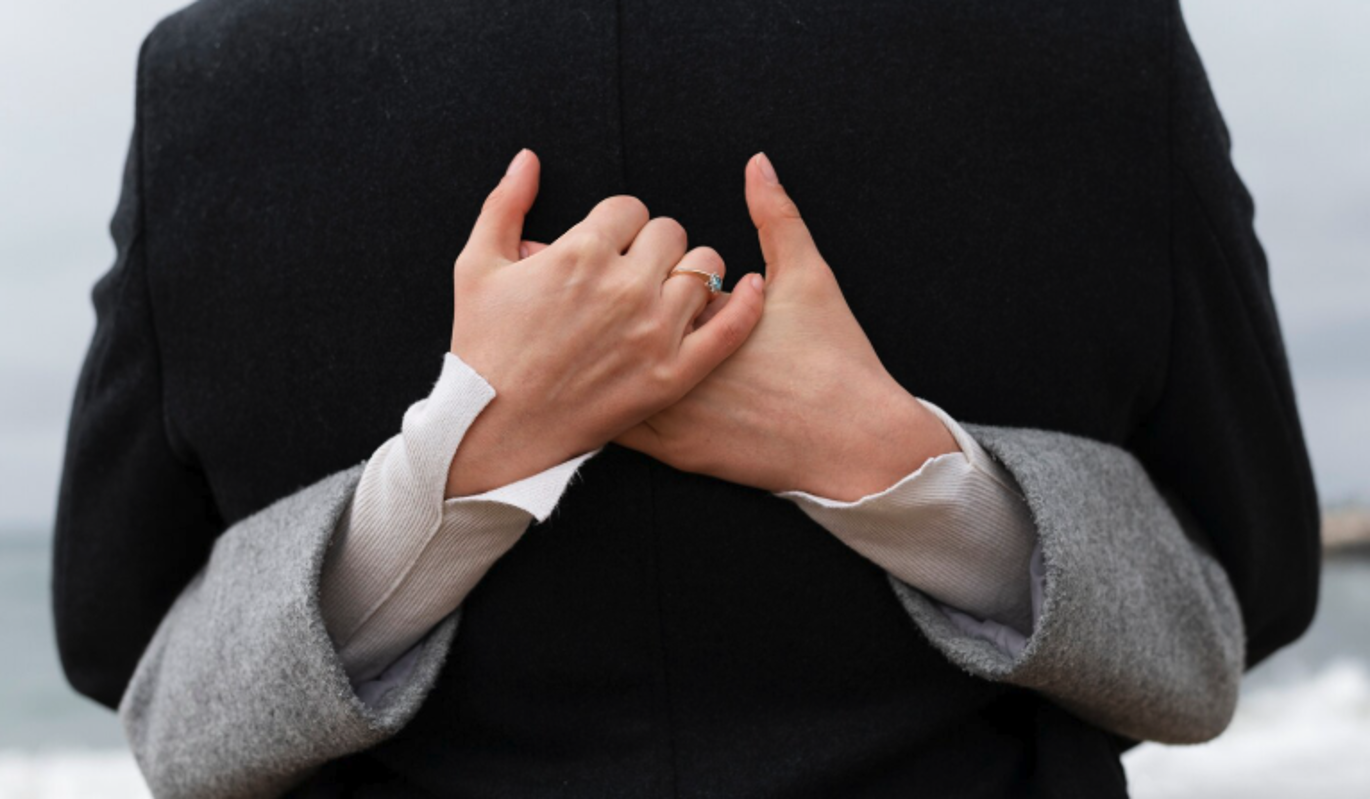 Психолог исчерпывающе объяснила влечение многих женщин к женатым мужчинам