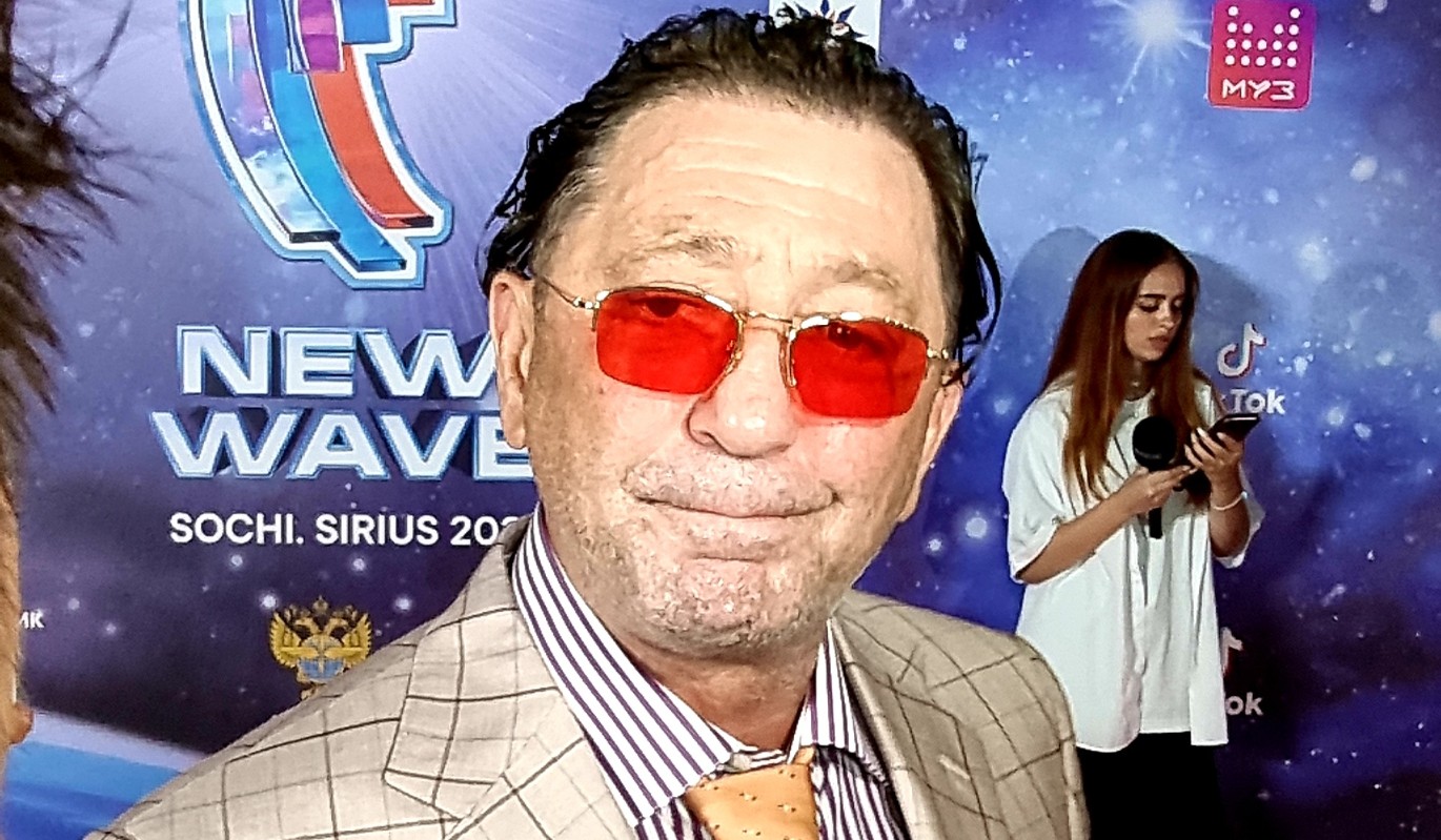 Григорий Лепс решил остаться без крыши над головой ради каприза юной невесты