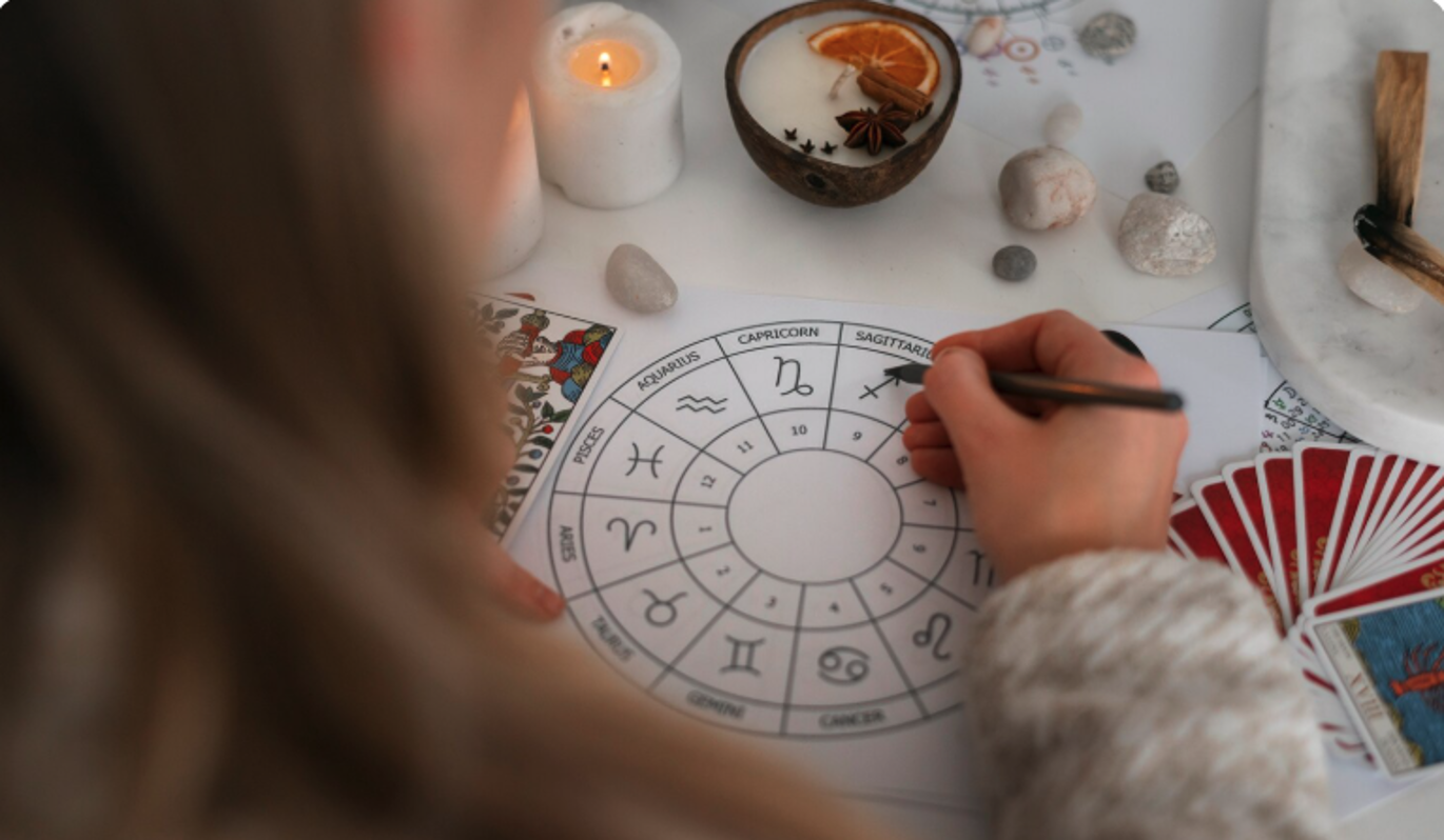 Астрологи назвали самые напряженные даты января – возможны эмоциональные перепады и сложности