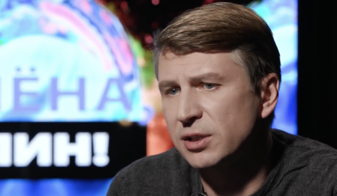 Раскладушка в пустом доме и право голоса в раздевалке: Алексей Ягудин раскрыл тайну своего побега из семьи