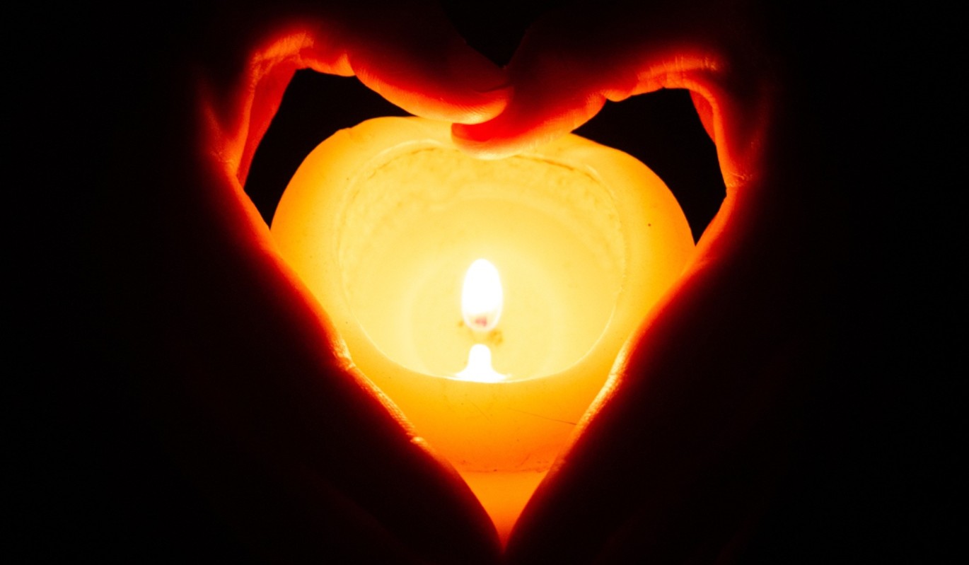 Ушла легенда, создавшая саундтрек эпохи: мир скорбит о величайшем музыканте современности