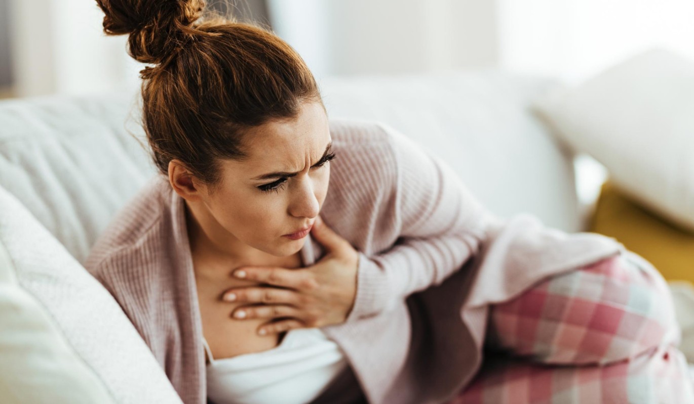 Найден простой способ избавиться от изжоги: уделите этому всего 10 минут