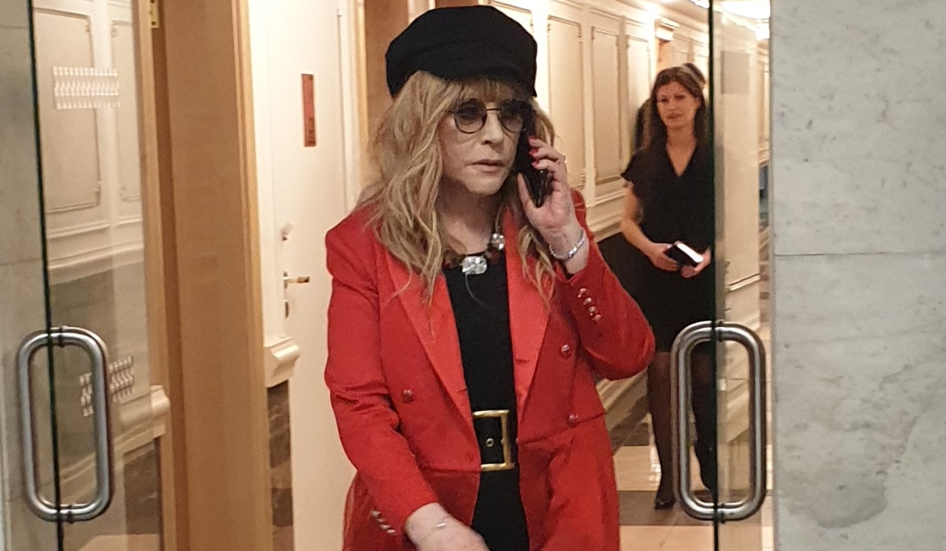 20 миллионов уже мало? Стала известна сумма, за которую Алла Пугачева вернется на сцену