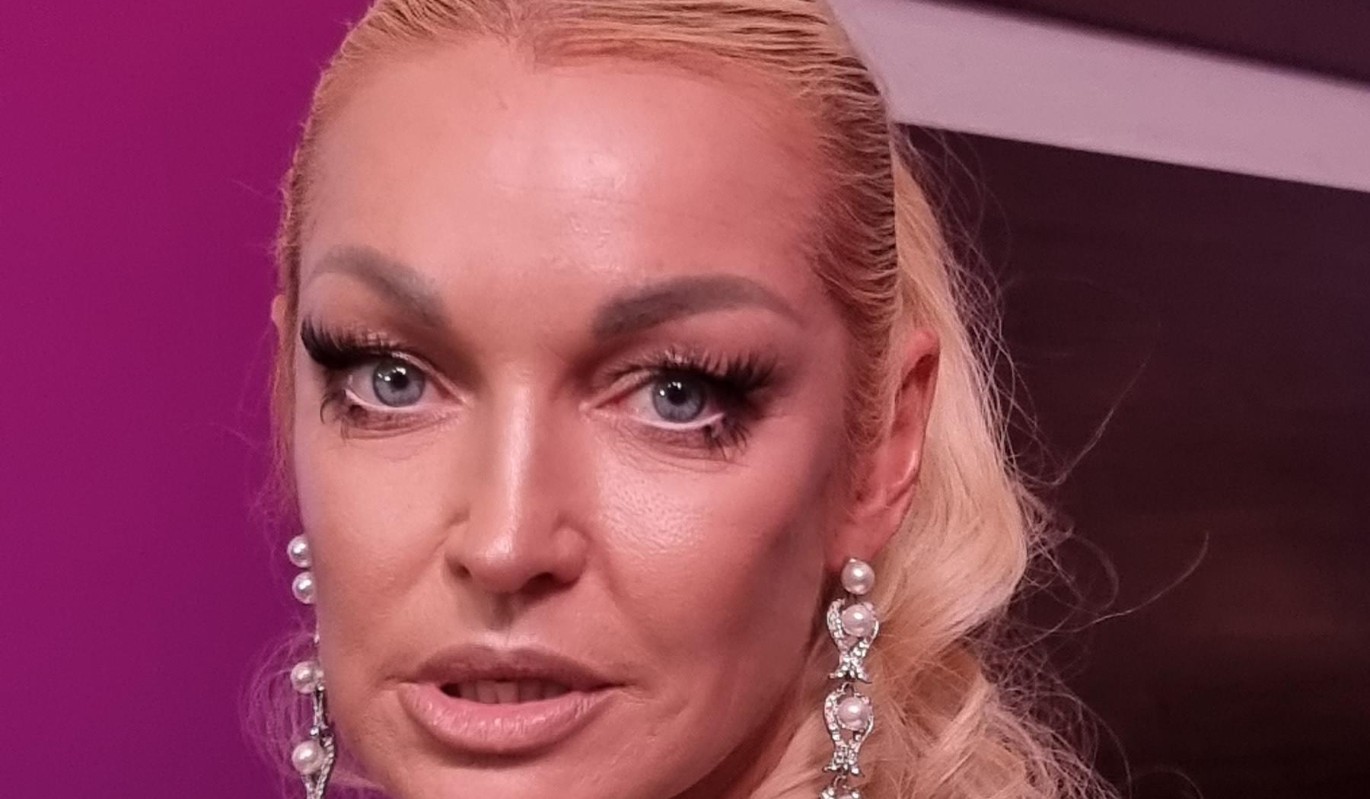 "Это моя плата за успех": Волочкова показала, что на самом деле случилось с ней после операции