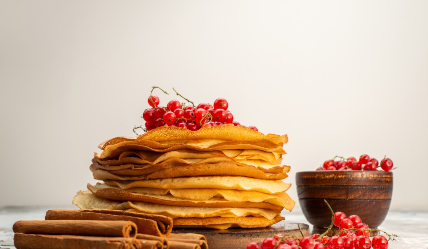 Черные блины и медвежьи забавы: где в России найти самую дикую Масленицу