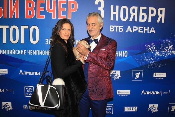 Андреа Бочелли с супругой Вероникой. Фото: Пресс-служба