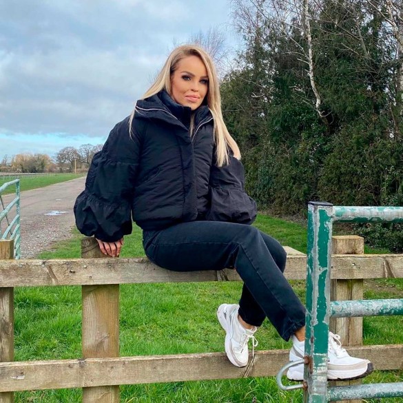 Фото: instagram.com/katiepiper_/