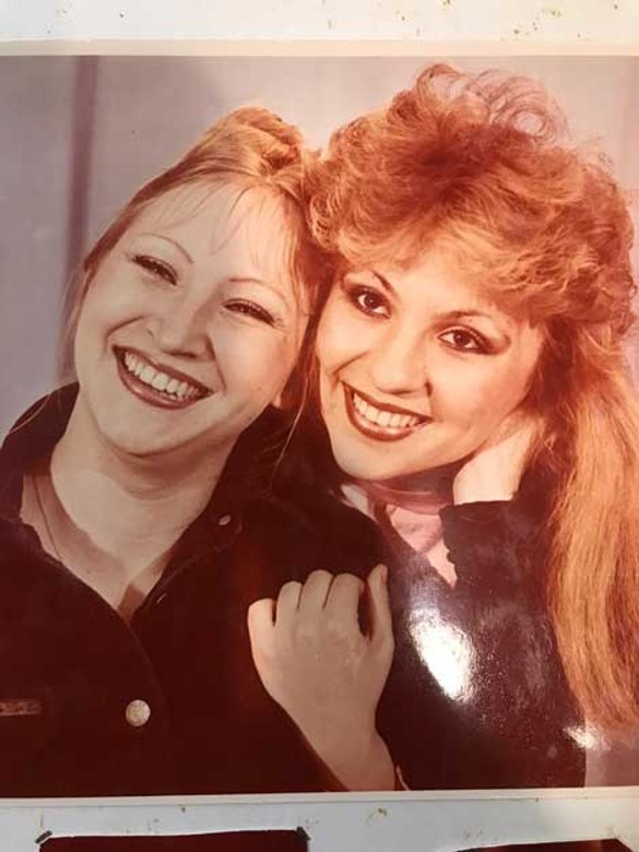 Валентина Легкоступова с тетей Валентиной Легкоступовой. Фото: личный архив