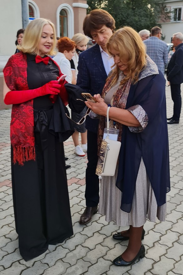 Марина Яковлева и Наталья Бондарчук. Фото: Феликс Грозданов/Дни.ру