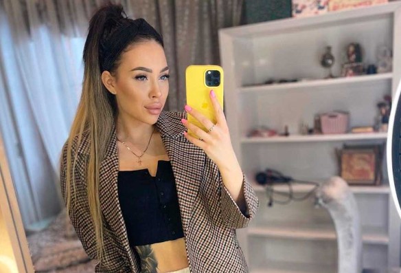 Фото: www.instagram.com/ alenatoffi_official/