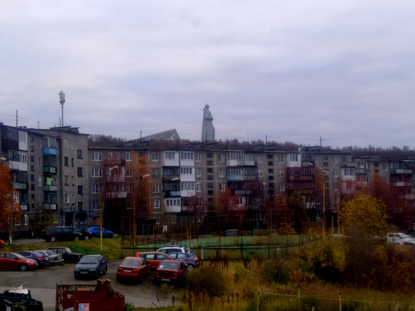 Вид на мемориал "Защитникам Советского Заполярья в годы Великой Отечественной войны", 2021. Фото: Екатерина Ежова