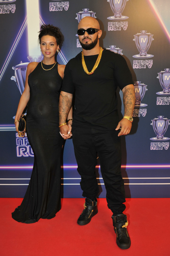 Оксана Самойлова с мужем. Фото: Pravda Komsomolskaya/Russian Look/www.globallookpress.com