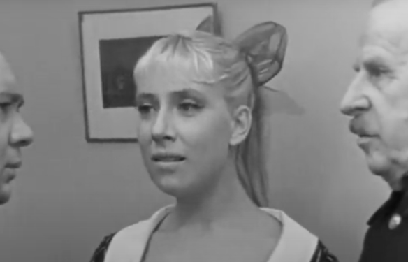 Инна Чурикова. Фото: YouTube/@MosfilmRuOfficial