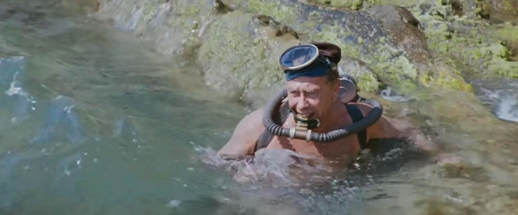 Кадр из фильма "Бриллиантовая рука" (1968)