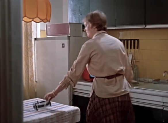 Кадр из кино СССР