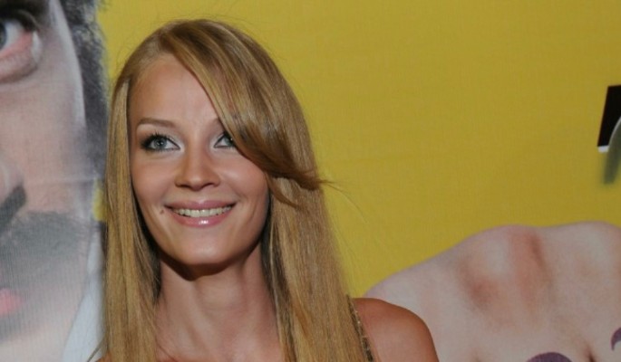 Сияет ярче бриллиантов: Светлана Ходченкова восхитила своим образом Сияет ярче бриллиантов: Светлана Ходченкова восхитила своим образом