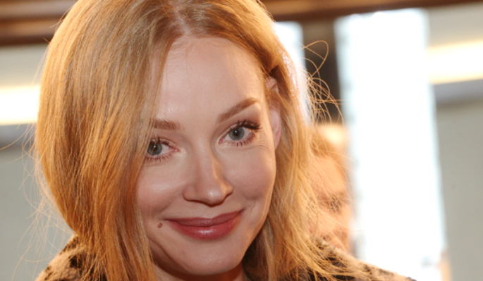 Восхитившая поклонников своим видом Ходченкова намекнула на новые отношения Восхитившая поклонников своим видом Ходченкова намекнула на новые отношения