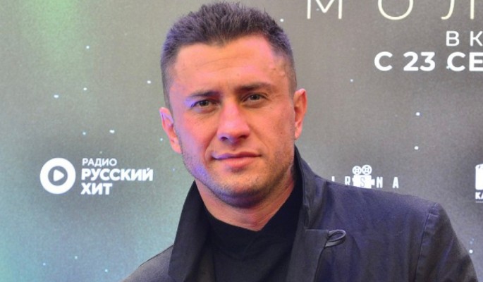 "Год назад даже и не думал": Прилучный поделился трогательными кадрами с младшим сыном "Год назад даже и не думал": Прилучный поделился трогательными кадрами с младшим сыном