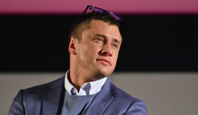 "Наслаждаемся": Прилучный отдохнул с женой по методу Волочковой "Наслаждаемся": Прилучный отдохнул с женой по методу Волочковой