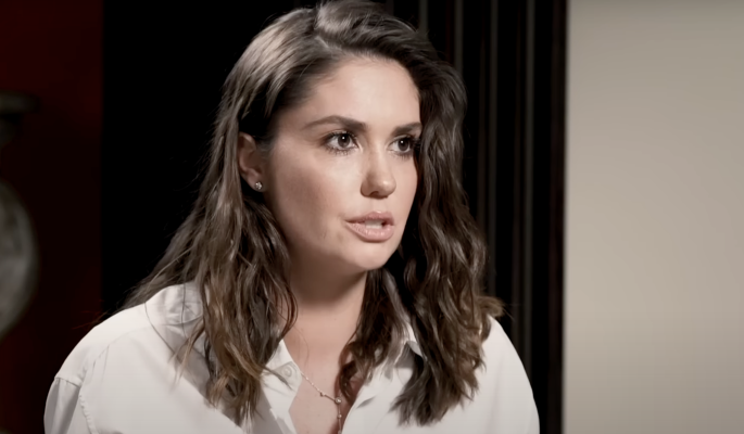 Лишившаяся сына Муцениеце активно занялась личной жизнью Лишившаяся сына Муцениеце активно занялась личной жизнью