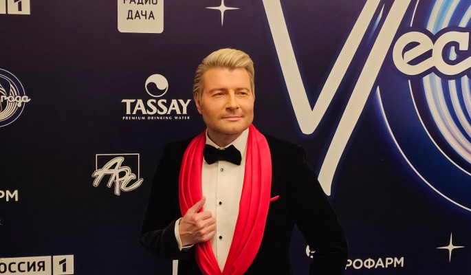 Потерявший почву под ногами Николай Басков взвыл во весь голос Потерявший почву под ногами Николай Басков взвыл во весь голос