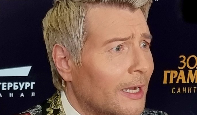 Шокирующая правда: зачем Николай Басков платит 300 тысяч рублей за 36 часов абсолютного молчания? Шокирующая правда: зачем Николай Басков платит 300 тысяч рублей за 36 часов абсолютного молчания?