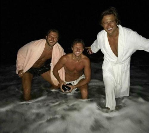 Море вместо душа - почему бы и нет?