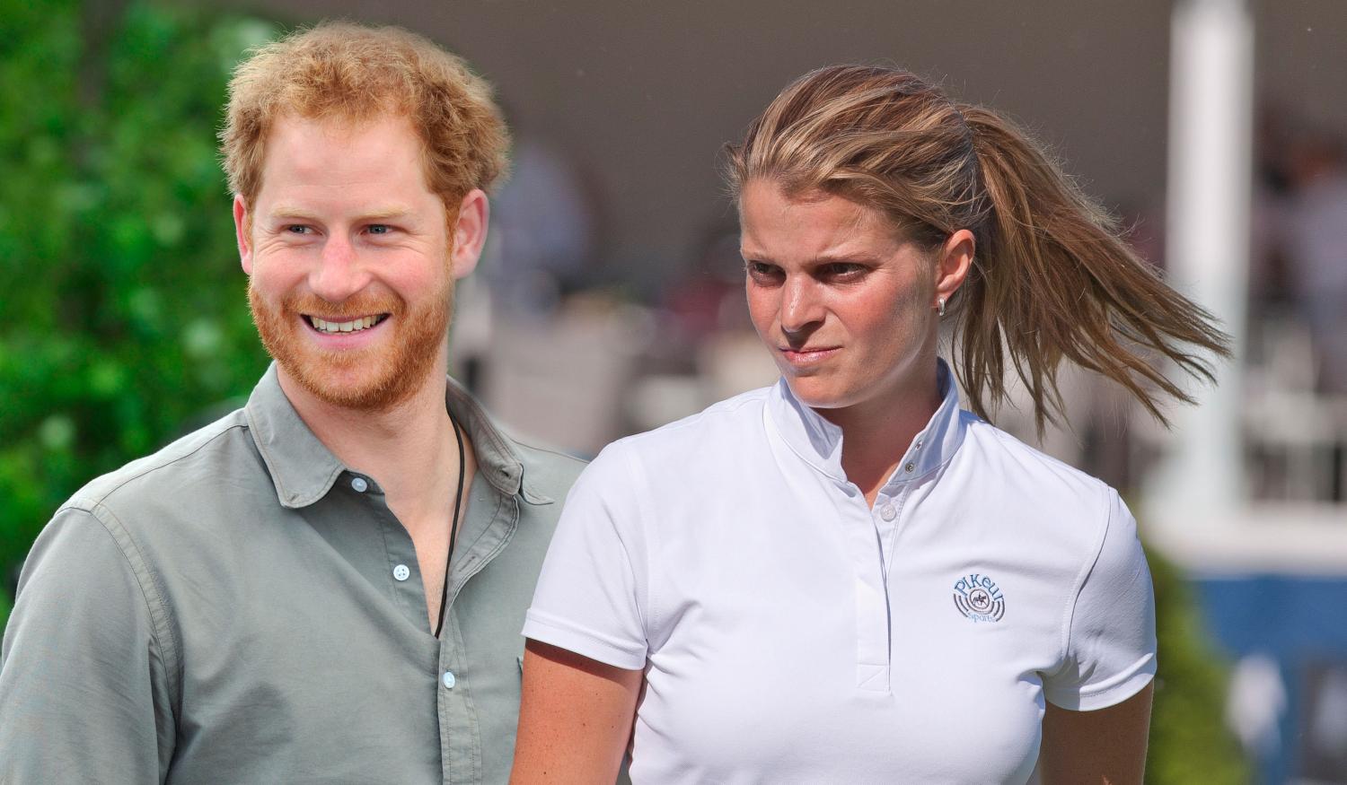 С Афиной Руссель-Онассис Гарри знаком давно – они часто пересекались на международных соревнованиях по конному спорту. Для принца это увлечение, для Афины, выступающей за сборную родной Греции – профессия. До недавних пор молодые люди просто дружили, однако затем девушка развелась со своим мужем, уличив его в измене. В трудную минуту именно Гарри поддержал Афину. В конечном итоге это обернулось красивым романом.