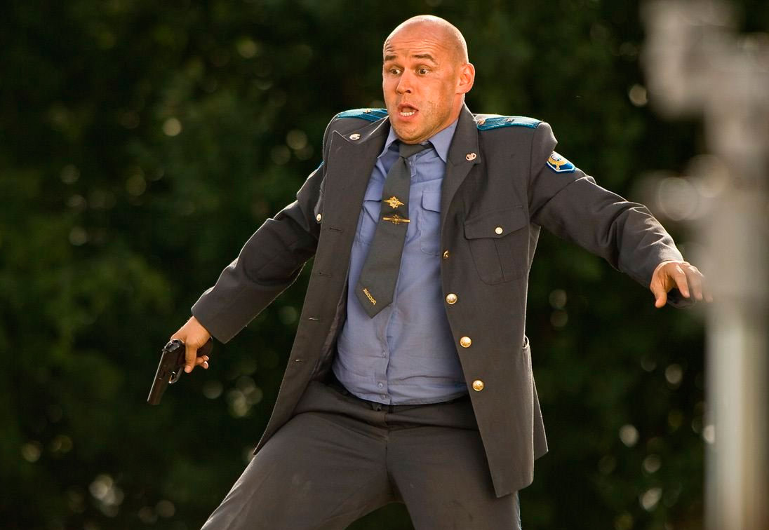 Максим Аверин блестяще сыграл легендарного Глухаря (Максима Глухарева) в одноименном сериале