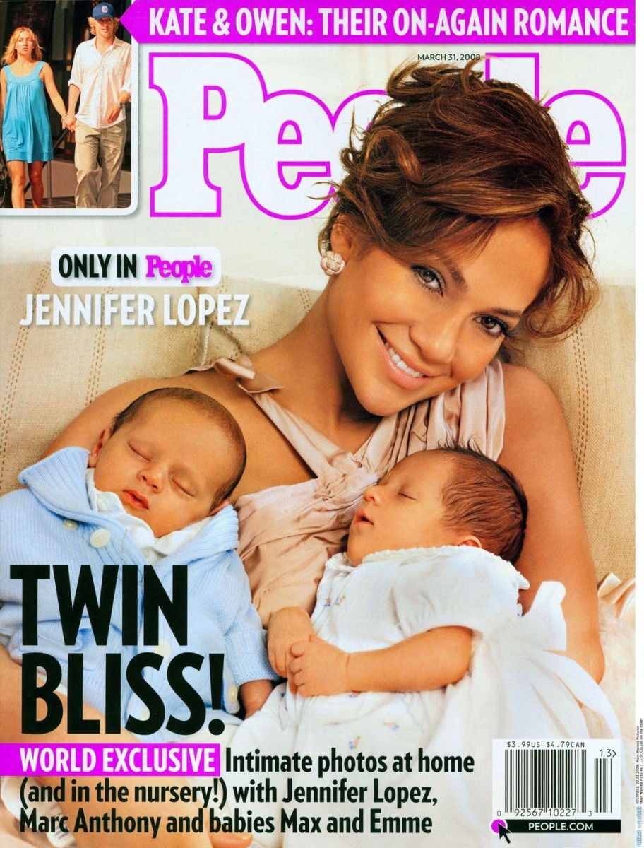 Фотографии близнецов Макса и Эмми – детей Дженифер Лопез и Марка Энтони – обошлись журналу People в шесть миллионов долларов.