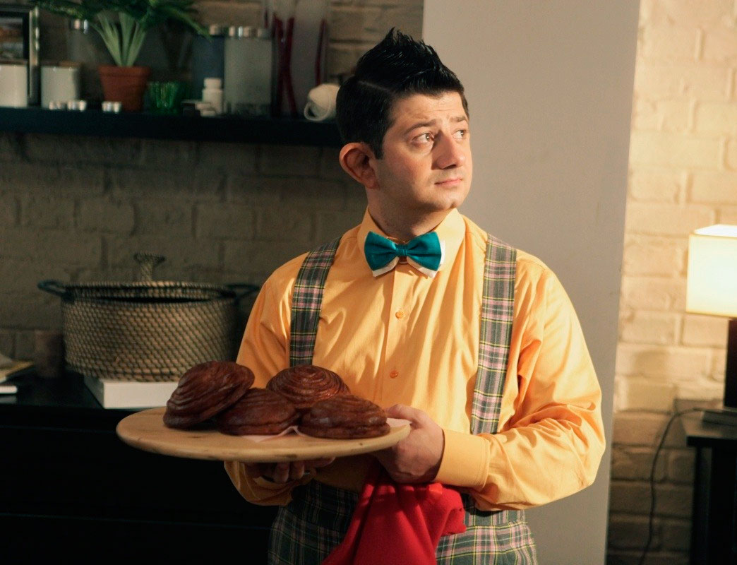 Мало кто представлял Михаила в образе сказочного персонажа, но он прекрасно справился с ролью человечка с пропеллером в картине "Тот еще Карлосон".