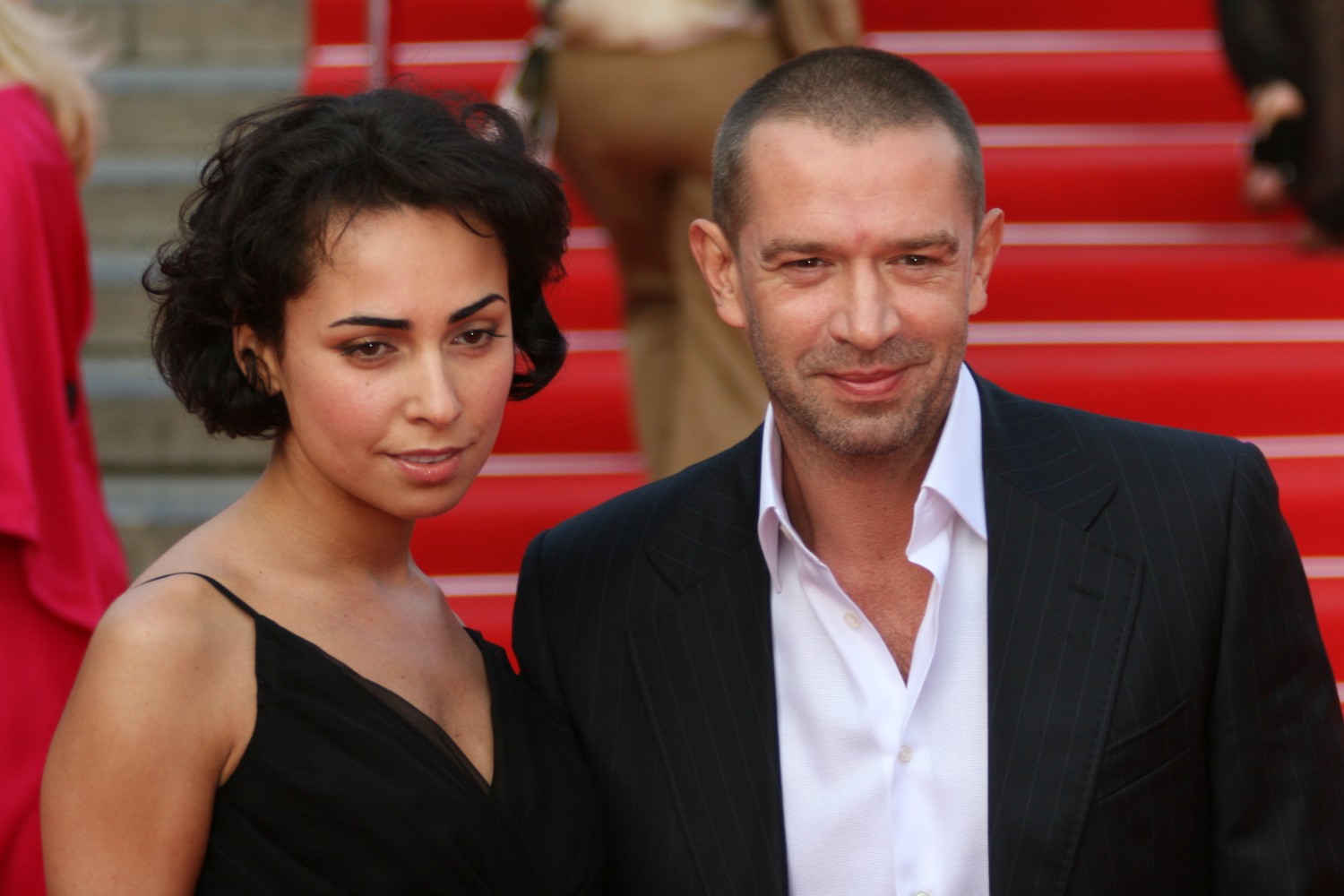 Главный секс-символ российского кинематографа сочетался браком четыре раза.