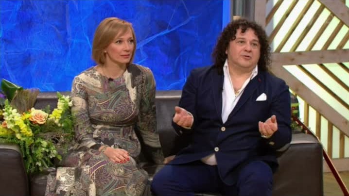 Певец Игорь Саруханов сходил в загс шесть раз. На фото - шестая жена артиста, бывший администратор Татьяна.