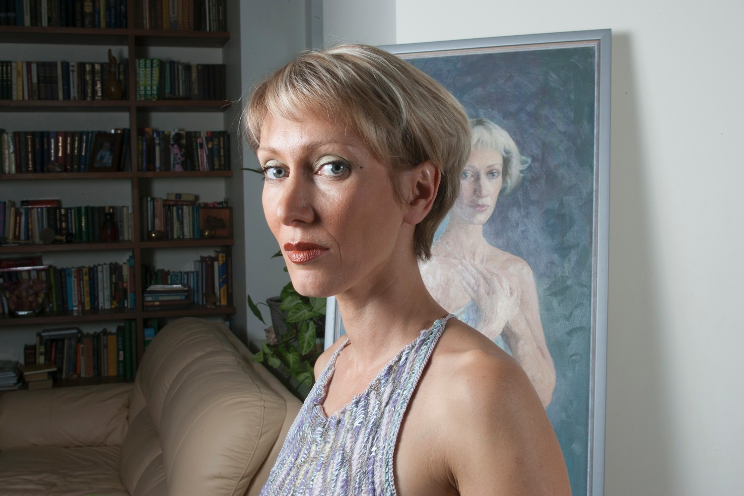 Советская и российская певица Ирина Богушевская не просто получила образование философа, но и преподавала эту науку.