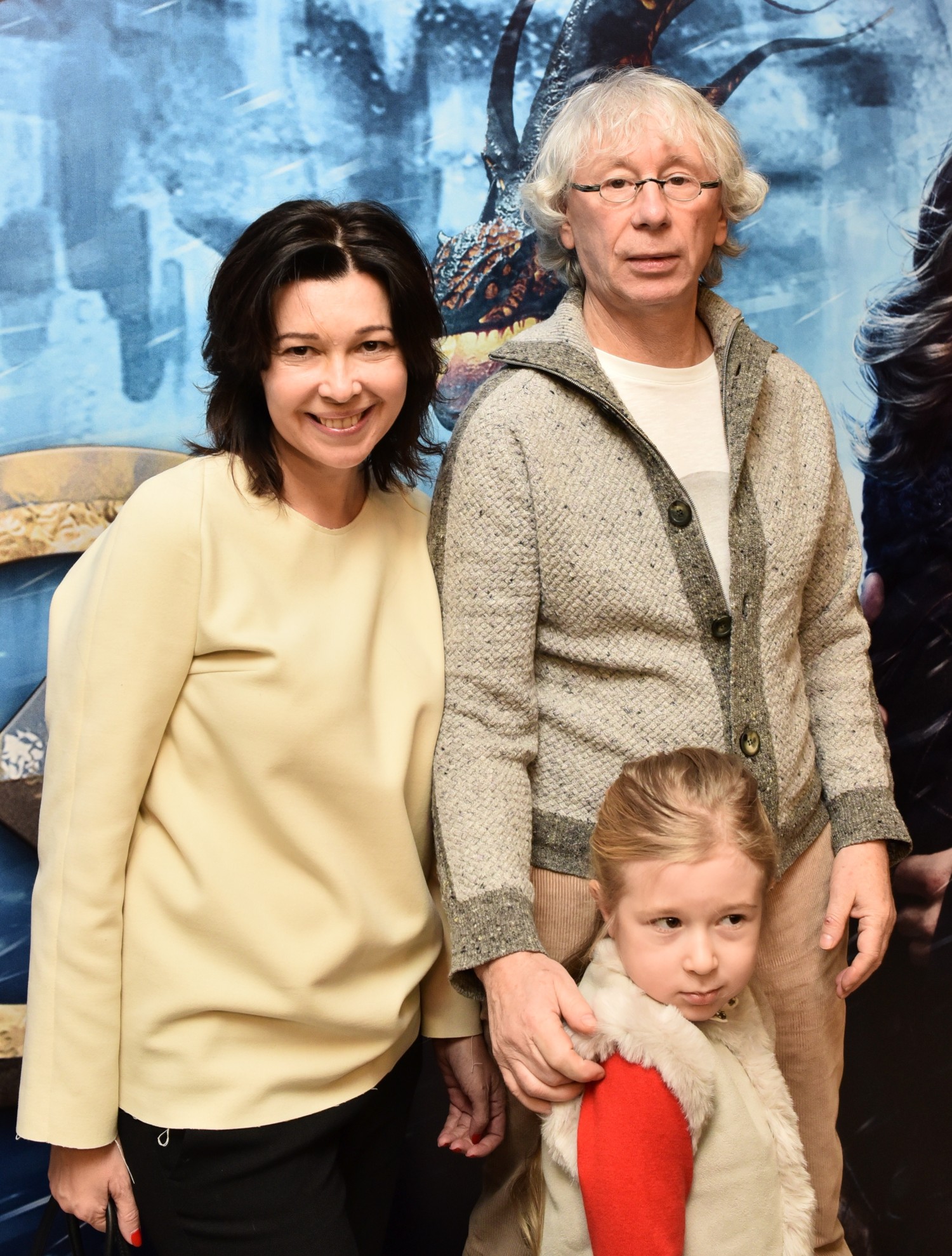 Аркадий Укупник с семьей.