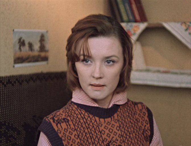 На момент окончания работы над фильмом "Москва слезам не верит" Алентовой было уже 37 лет.