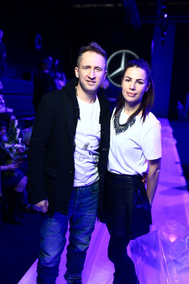 Актер Оскар Кучера с женой.